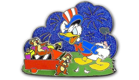 Disney 4th Of July Pin - 2013 Donald Duck And Chip N' Dale - LE 1 Disney 4th Of July Pin - 2013 Donald Duck And Chip N' Dale - LE
