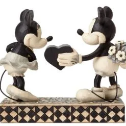 Disney Jim Shore Figure - Mickey & Minnie - Real Sweetheart