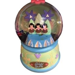 Disney Snow Globe - It's A Small World Musical